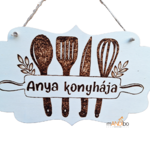 Anya / Mama konyhája 2 - pirogravírozott kép