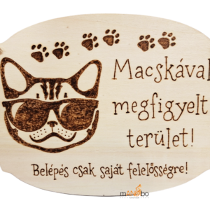 Macskával megfigyelt terület pirogravírozott kép