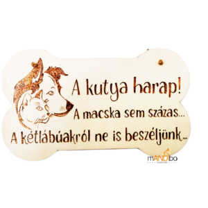 Vicces kutyás-macskás pirogravírozott kép